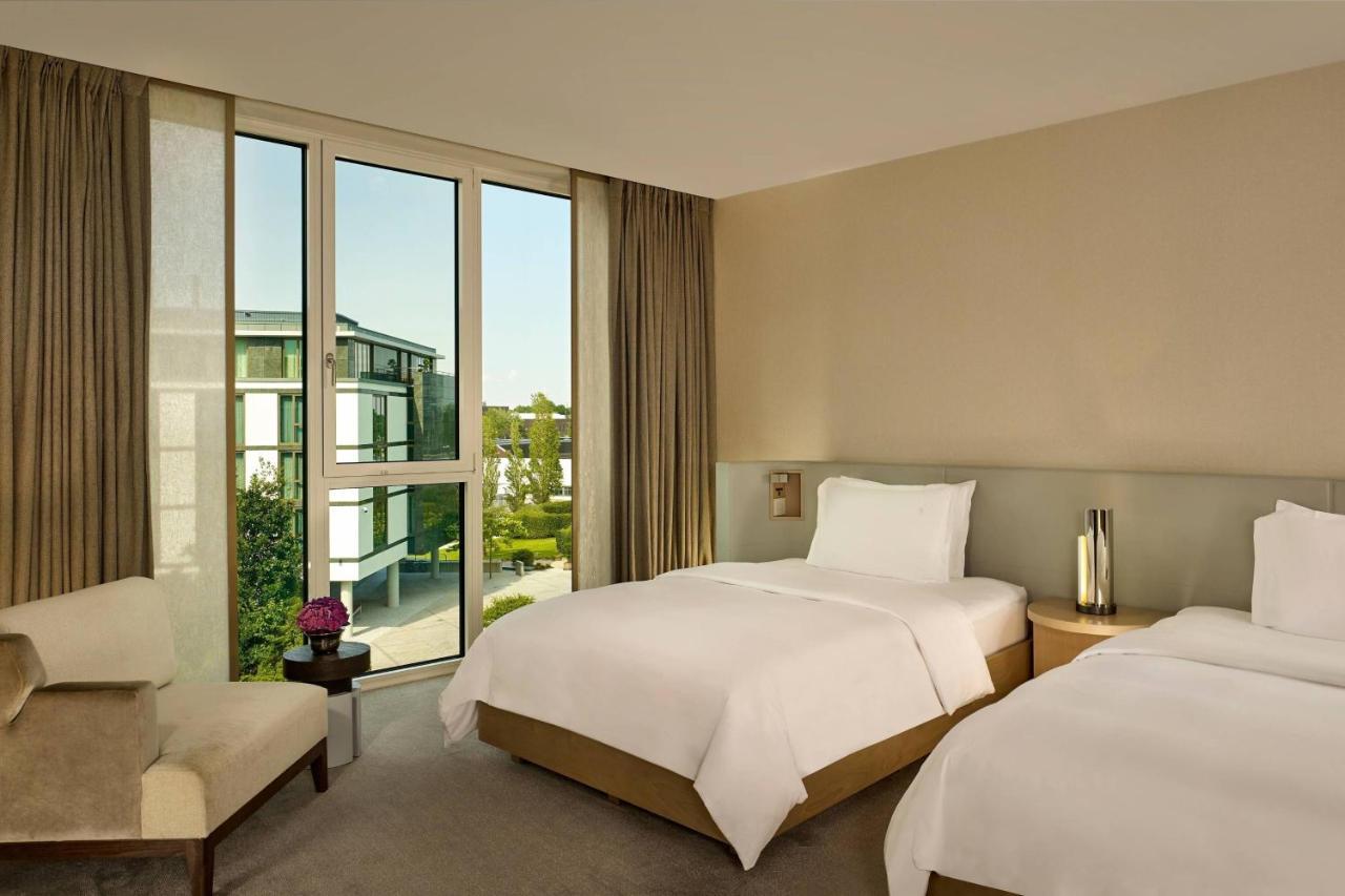 The Ritz-Carlton, Wolfsburg Hotel Exterior photo